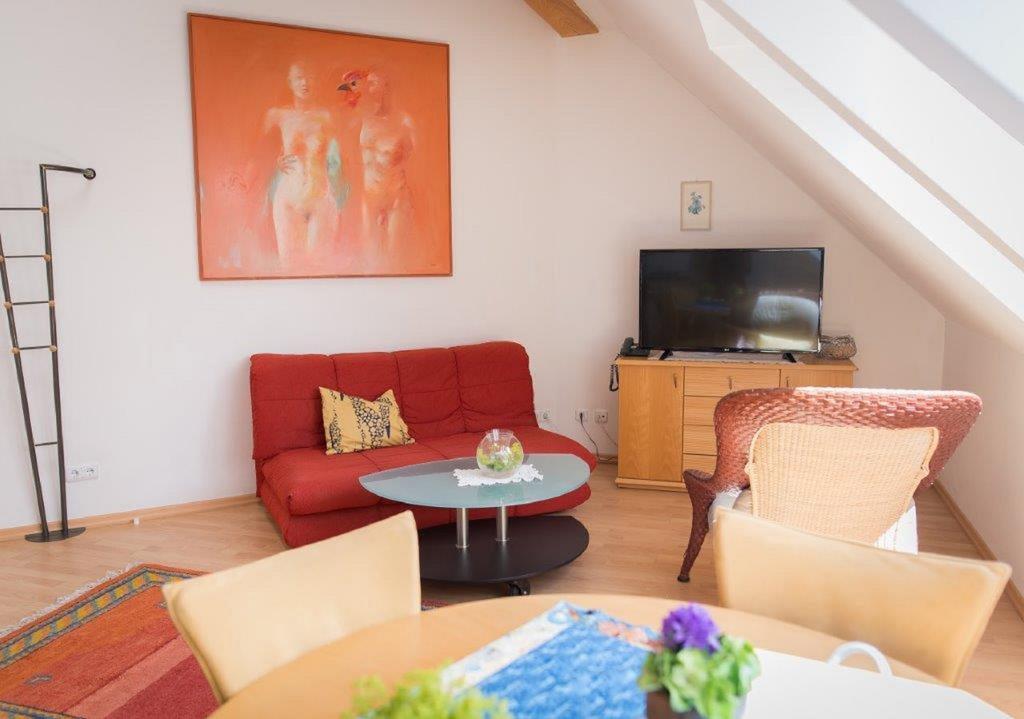 Auszeit - Ihr Sibyllenbad Gaestehaus Neualbenreuth Exterior foto